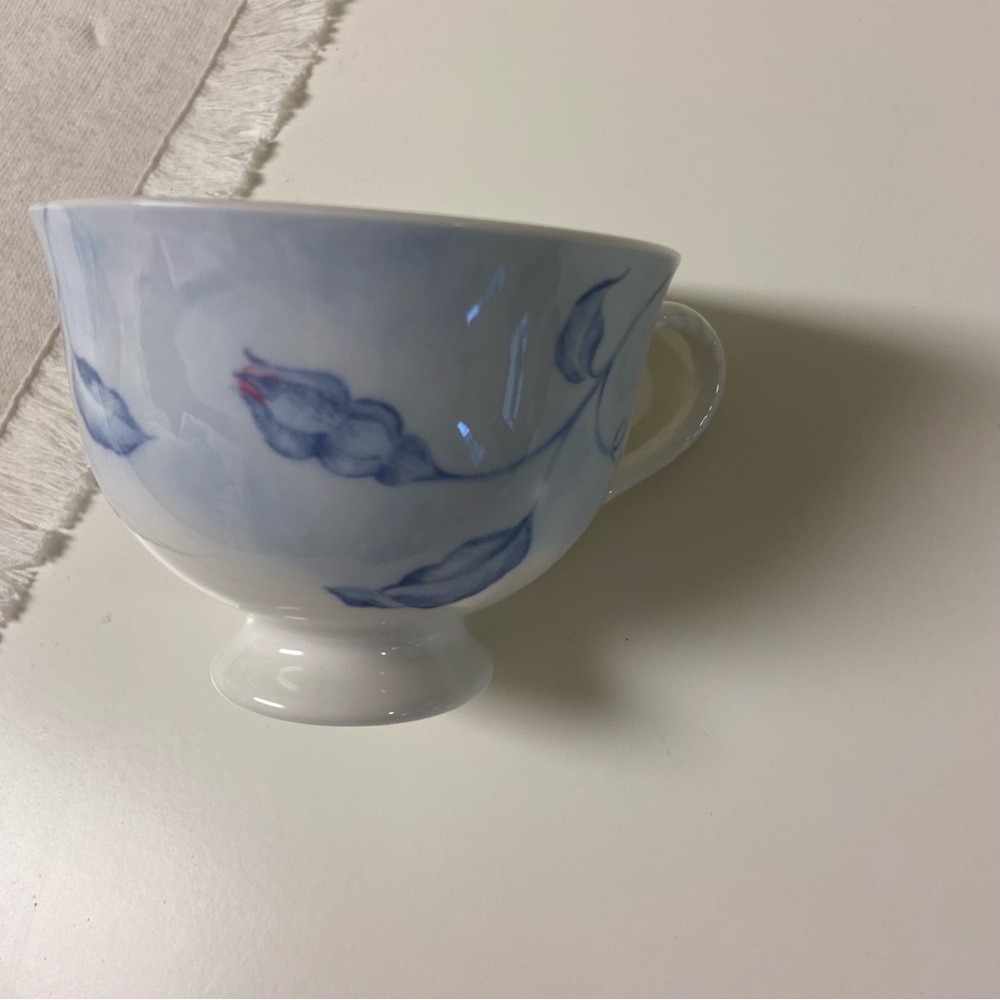 Retired Lenox Swedish Lodge Cup